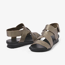Cargar imagen en el visor de la galería, Sandalia arche
