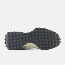 Cargar imagen en el visor de la galería, New Balance 327