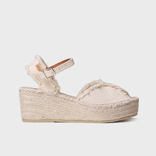 Cargar imagen en el visor de la galería, Alpargata Toni Pons SS25