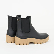 Cargar imagen en el visor de la galería, Bota de agua TANTÄ