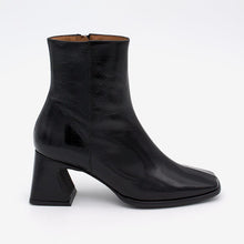 Cargar imagen en el visor de la galería, Botín Ángel Alarcón