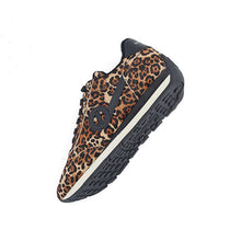 Cargar imagen en el visor de la galería, Deportiva NO NAME