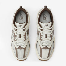 Cargar imagen en el visor de la galería, Deportiva New Balance