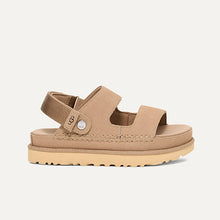Cargar imagen en el visor de la galería, Sandalia UGG SS25