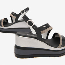 Cargar imagen en el visor de la galería, Sandalia Nero SS25