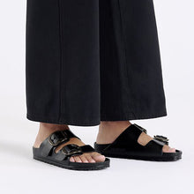 Cargar imagen en el visor de la galería, Sandalia Birkenstock