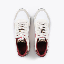 Cargar imagen en el visor de la galería, Deportiva Lola Casademunt