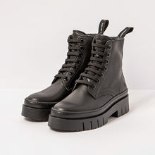 Cargar imagen en el visor de la galería, Botín art