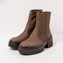 Cargar imagen en el visor de la galería, Botín art