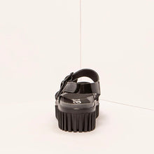 Cargar imagen en el visor de la galería, Sandalia art SS25