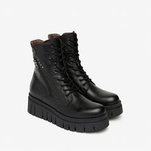 Cargar imagen en el visor de la galería, Botín Nero Giardini