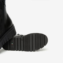 Cargar imagen en el visor de la galería, Botín Nero Giardini