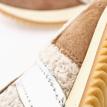 Cargar imagen en el visor de la galería, Deportiva Mjus