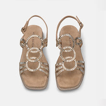 Cargar imagen en el visor de la galería, Sandalia Alma en Pena SS25