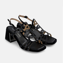 Cargar imagen en el visor de la galería, Sandalia Alma en Pena SS25