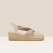 Cargar imagen en el visor de la galería, Alpargata Gaimo SS25