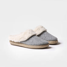 Cargar imagen en el visor de la galería, Slippers Toni Pons