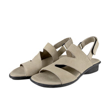 Cargar imagen en el visor de la galería, Sandalia arche SS25