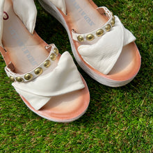 Cargar imagen en el visor de la galería, Sandalia AS98