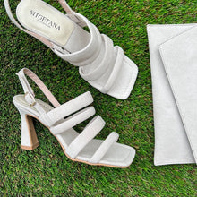 Cargar imagen en el visor de la galería, Sandalia Colección Sitgetana
