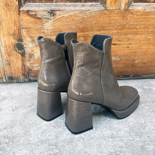 Cargar imagen en el visor de la galería, Botín Janet & Janet