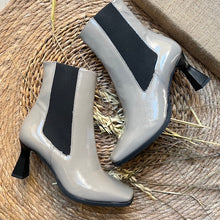Cargar imagen en el visor de la galería, Botín Janet & Janet