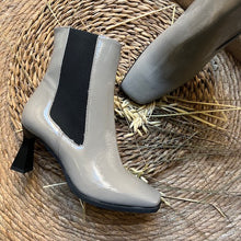 Cargar imagen en el visor de la galería, Botín Janet & Janet