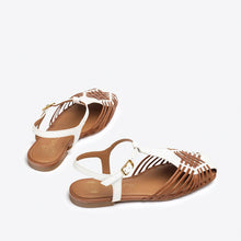 Cargar imagen en el visor de la galería, Sandalia Unisa SS25