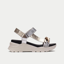 Cargar imagen en el visor de la galería, Sandalia Hispanitas