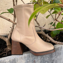 Cargar imagen en el visor de la galería, Botín Itse