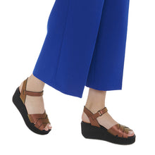 Cargar imagen en el visor de la galería, Sandalia arche