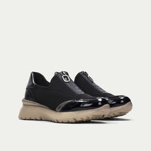 Cargar imagen en el visor de la galería, Zapato casual Hispanitas