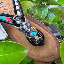 Cargar imagen en el visor de la galería, Sandalia Multicolor