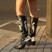 Cargar imagen en el visor de la galería, Campera Nemonic