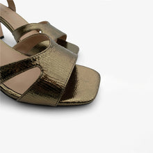 Cargar imagen en el visor de la galería, Sandalia Regarde Le Ciel SS25