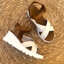 Cargar imagen en el visor de la galería, Sandalia Itse