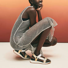 Cargar imagen en el visor de la galería, Sandalia Hispanitas