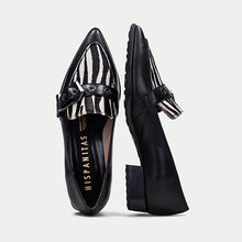 Cargar imagen en el visor de la galería, Mocasín Hispanitas