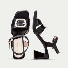 Cargar imagen en el visor de la galería, Sandalia Hispanitas