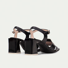 Cargar imagen en el visor de la galería, Sandalia Hispanitas