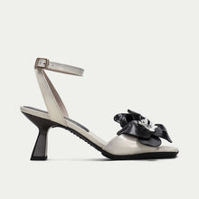 Cargar imagen en el visor de la galería, Sandalia Hispanitas