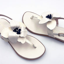 Cargar imagen en el visor de la galería, Sandalia Hispanitas