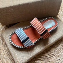 Cargar imagen en el visor de la galería, Sandalia Itse