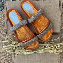 Cargar imagen en el visor de la galería, Sandalia Itse