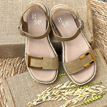 Cargar imagen en el visor de la galería, Sandalia itse