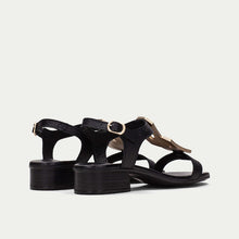 Cargar imagen en el visor de la galería, Sandalia Hispanitas