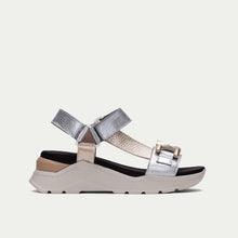 Cargar imagen en el visor de la galería, Sandalia casual Hispanitas