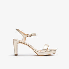 Cargar imagen en el visor de la galería, Sandalia Unisa