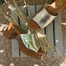 Cargar imagen en el visor de la galería, Zueco Itse