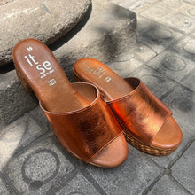 Cargar imagen en el visor de la galería, Zueco Itse